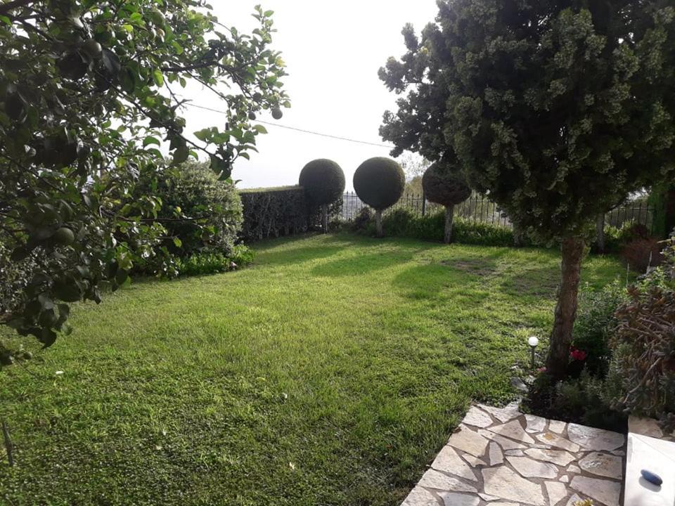 Kelly'S Villa In Stoupa Neokhorion  Экстерьер фото